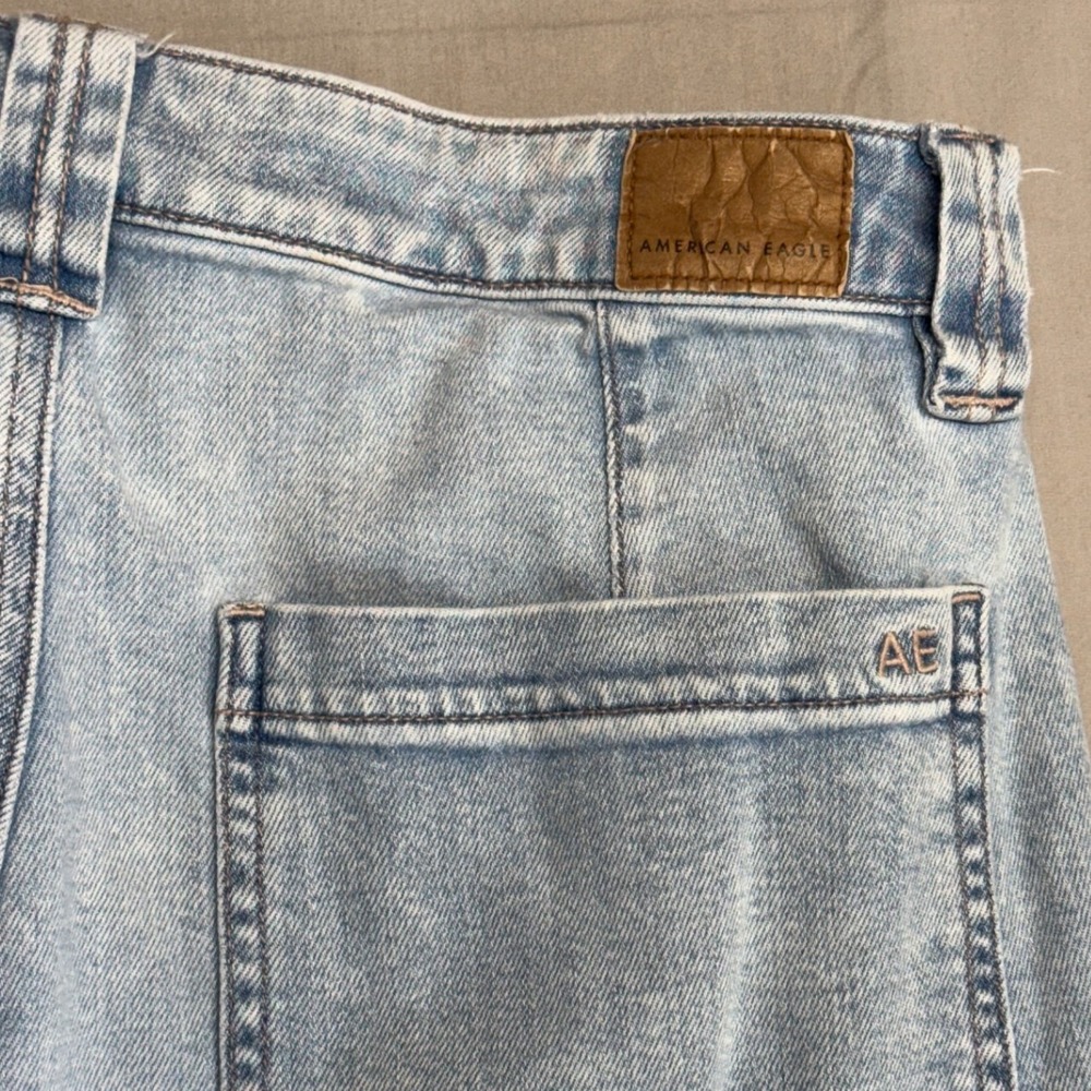 American Eagle Super High-Rise Baggy Wide Leg Cargo Jeans Light Size 12 Regular - Picture 8 of 12